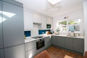 Kitchen- click for photo gallery